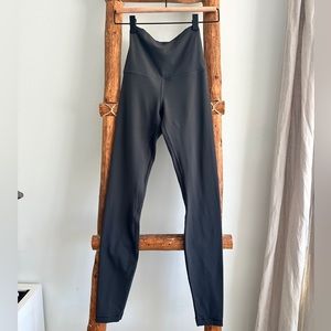 LULULEMON SUPER HIGH-RISE ALIGN LEGGINGS
